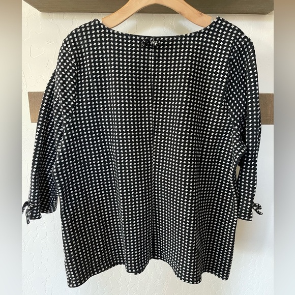 Talbots|Check Jacquard Knit Top in Black & White, Tie Details—Size 2X Petite - Picture 6 of 13